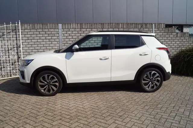 Photo 1 : Ssangyong Tivoli 2020 Petrol