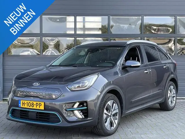 Photo 1 : Kia E-niro 2020 Électrique