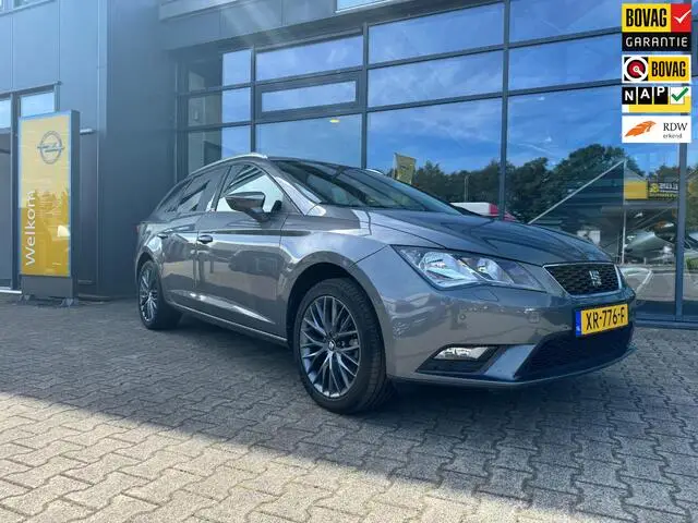 Photo 1 : Seat Leon 2016 Petrol