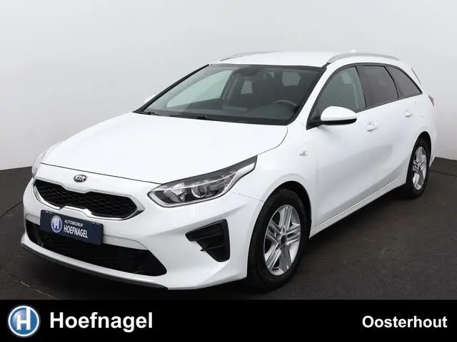 Photo 1 : Kia Ceed 2021 Petrol