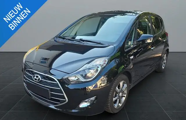 Photo 1 : Hyundai Ix20 2017 Petrol