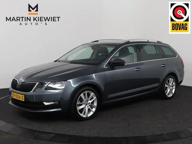 Photo 1 : Skoda Octavia 2019 Petrol