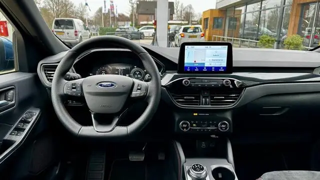 Photo 1 : Ford Kuga 2022 Hybride