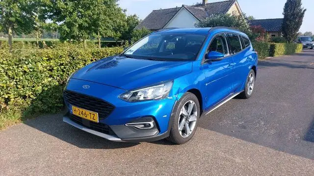 Photo 1 : Ford Focus 2020 Petrol