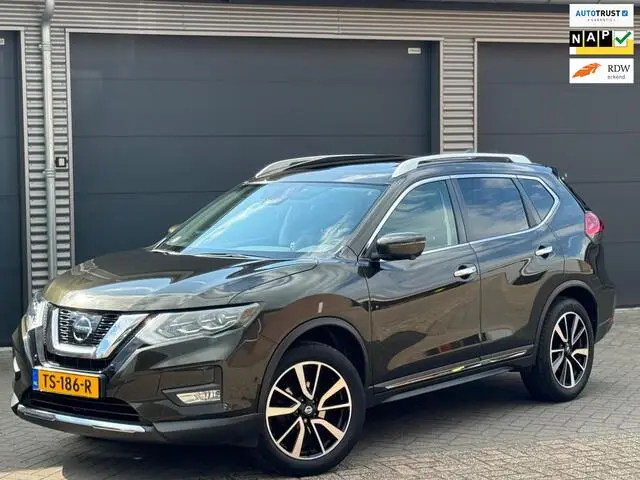 Photo 1 : Nissan X-trail 2018 Petrol