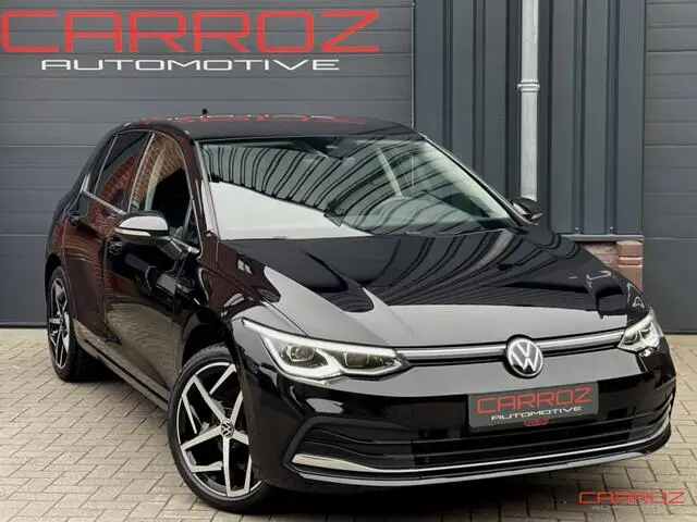 Photo 1 : Volkswagen Golf 2022 Essence