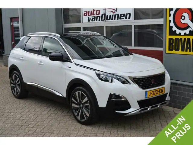 Photo 1 : Peugeot 3008 2020 Essence