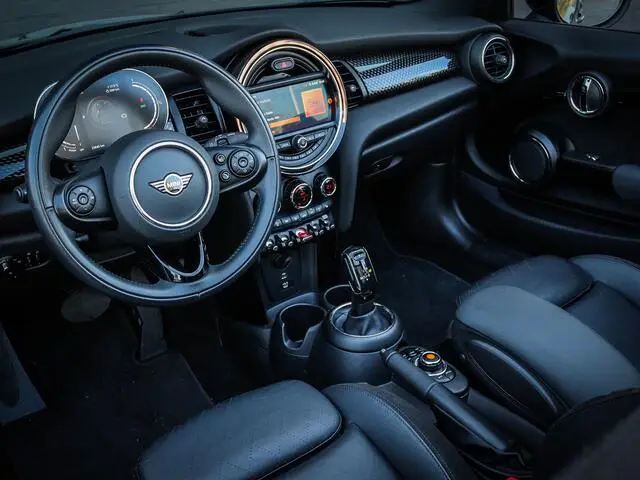 Photo 1 : Mini Cooper 2020 Essence