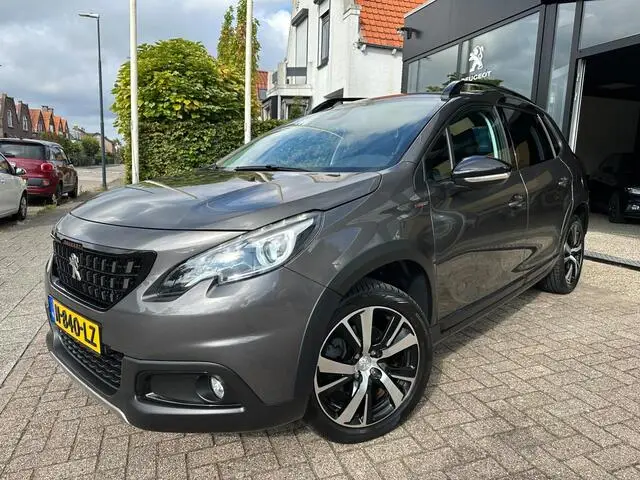 Photo 1 : Peugeot 2008 2018 Petrol