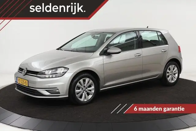 Photo 1 : Volkswagen Golf 2017 Diesel