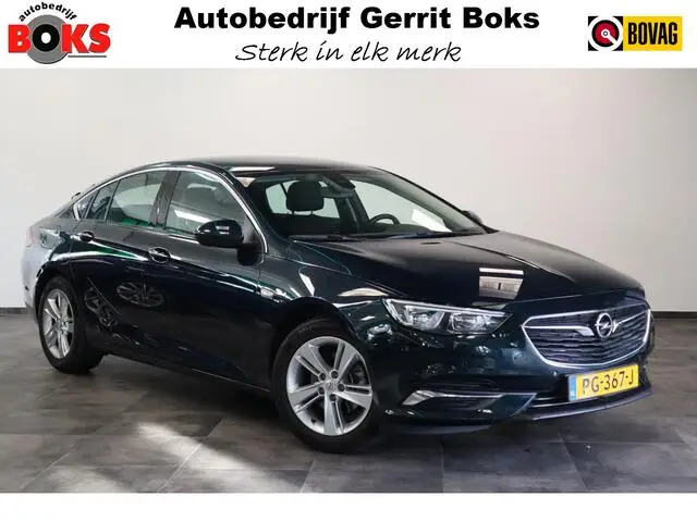 Photo 1 : Opel Insignia 2017 Essence