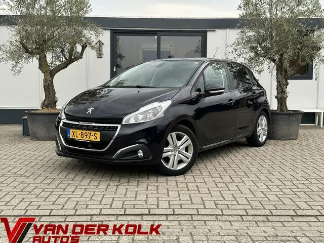 Photo 1 : Peugeot 208 2019 Essence