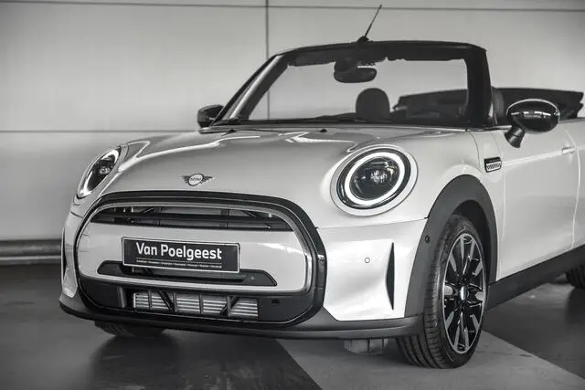 Photo 1 : Mini Cooper 2023 Petrol