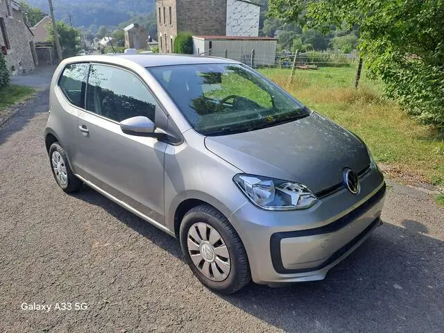 Photo 1 : Volkswagen Up! 2021 Petrol