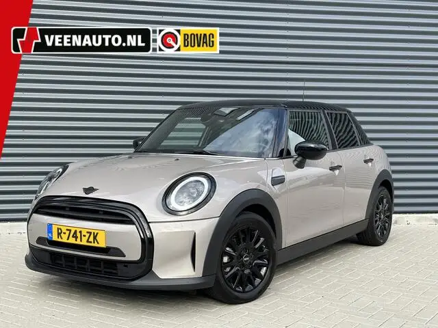 Photo 1 : Mini Cooper 2022 Essence