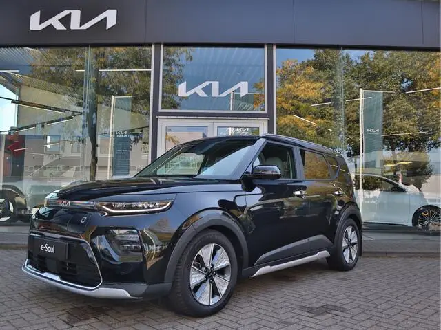 Photo 1 : Kia Soul 2023 Électrique