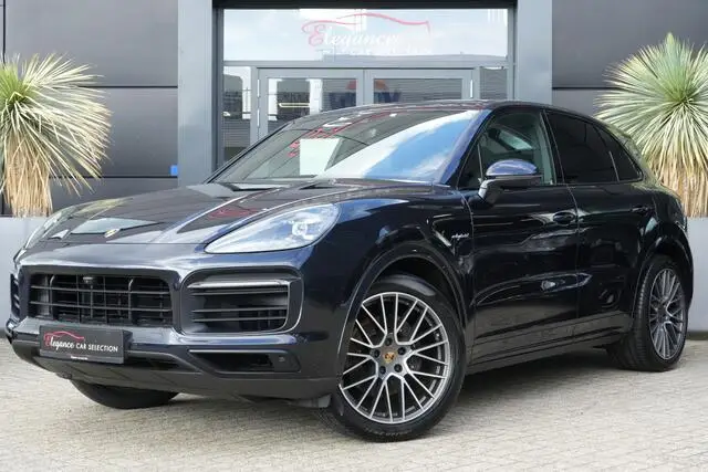 Photo 1 : Porsche Cayenne 2020 Hybrid