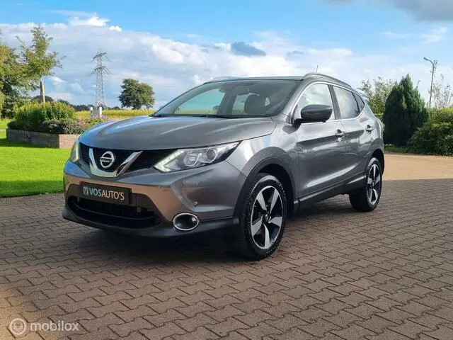 Photo 1 : Nissan Qashqai 2015 Essence