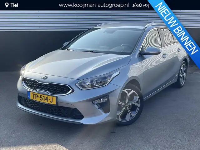 Photo 1 : Kia Ceed 2018 Petrol