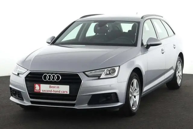 Photo 1 : Audi A4 2019 Diesel