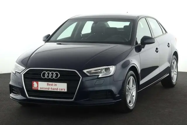 Photo 1 : Audi A3 2019 Diesel