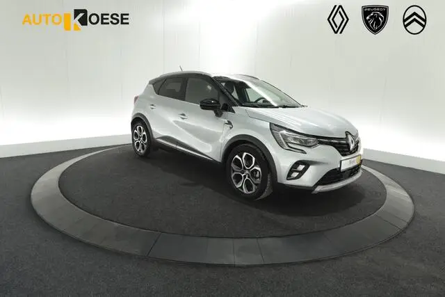 Photo 1 : Renault Captur 2022 Hybrid