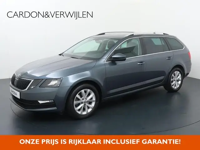 Photo 1 : Skoda Octavia 2019 Petrol