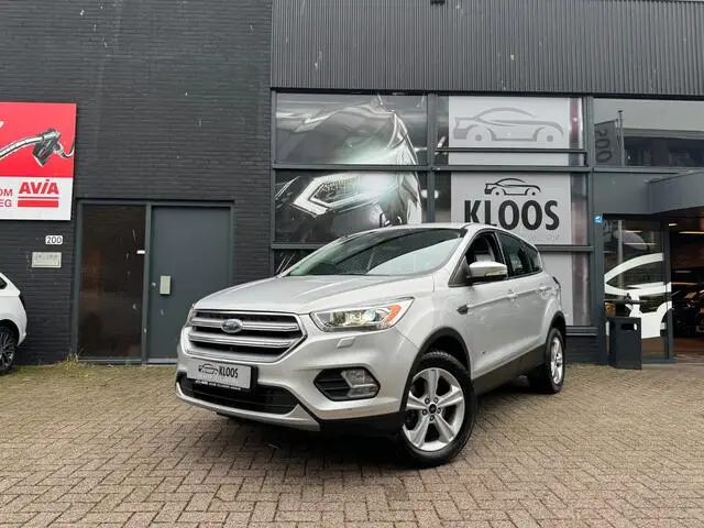 Photo 1 : Ford Kuga 2016 Essence