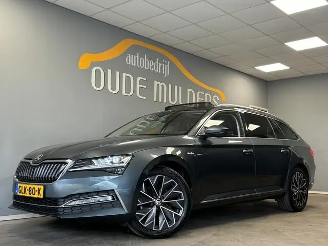 Photo 1 : Skoda Superb 2021 Hybride