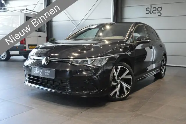 Photo 1 : Volkswagen Golf 2023 Essence