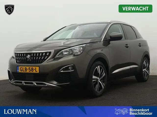 Photo 1 : Peugeot 3008 2019 Essence