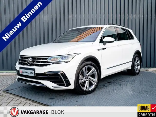 Photo 1 : Volkswagen Tiguan 2021 Essence