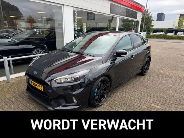 Photo 1 : Ford Focus 2018 Petrol