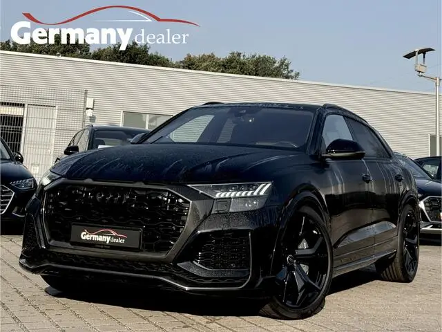 Photo 1 : Audi Rsq8 2021 Petrol