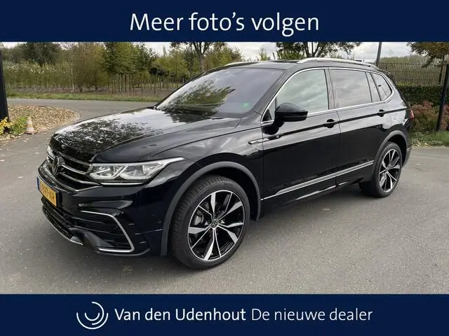 Photo 1 : Volkswagen Tiguan 2024 Petrol