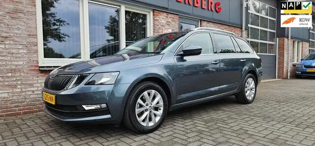 Photo 1 : Skoda Octavia 2019 Essence