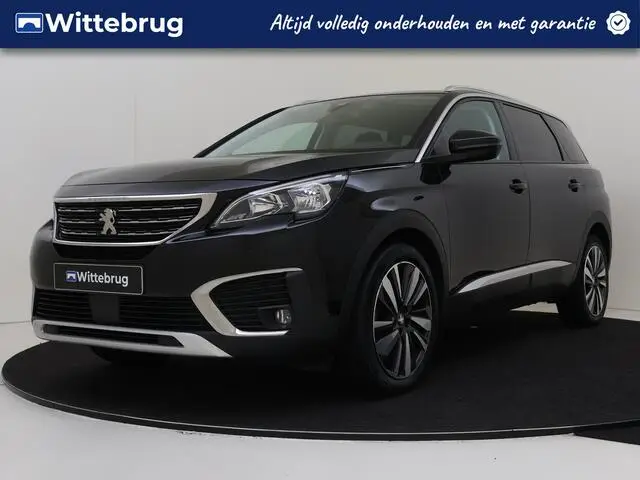 Photo 1 : Peugeot 5008 2020 Petrol