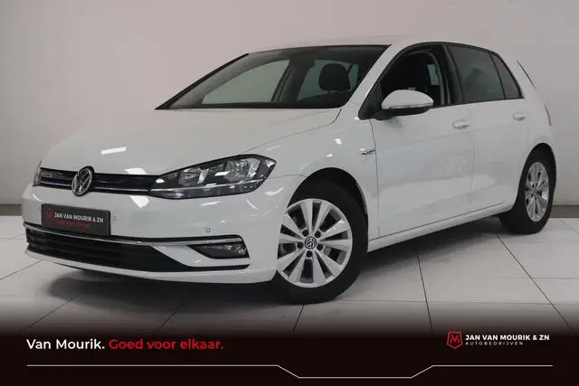 Photo 1 : Volkswagen Golf 2020 Petrol