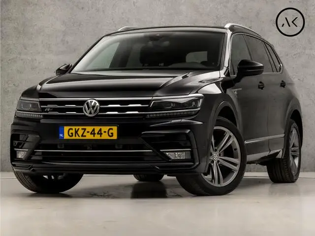 Photo 1 : Volkswagen Tiguan 2018 Essence