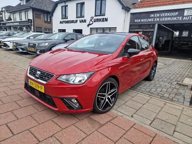 Photo 1 : Seat Ibiza 2017 Petrol