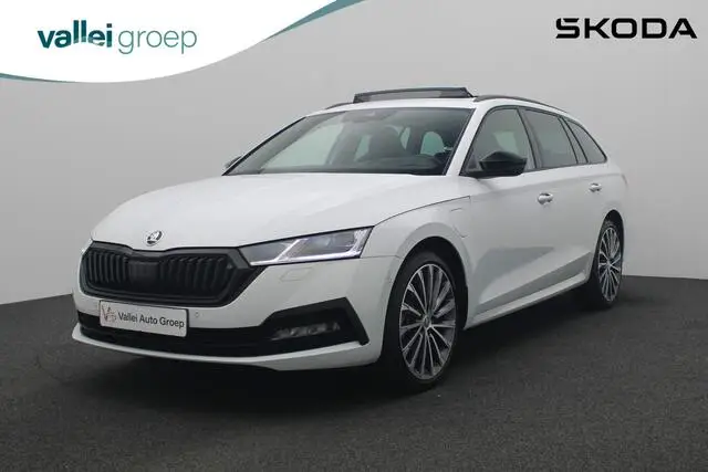 Photo 1 : Skoda Octavia 2021 Hybride