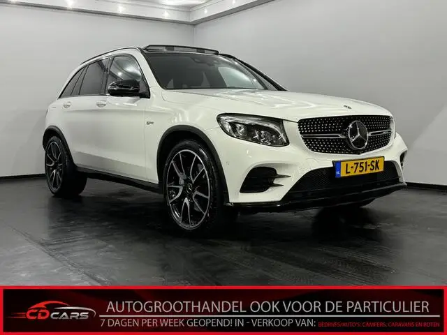 Photo 1 : Mercedes-benz Classe Glc 2018 Essence