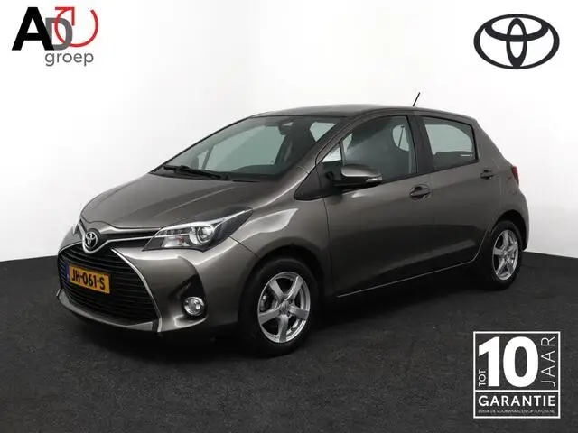 Photo 1 : Toyota Yaris 2016 Petrol