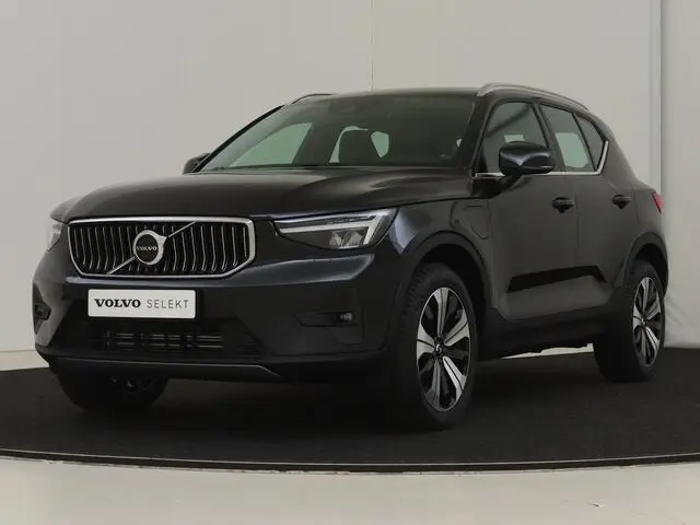 Photo 1 : Volvo Xc40 2023 Hybride