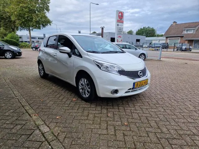 Photo 1 : Nissan Note 2015 Petrol