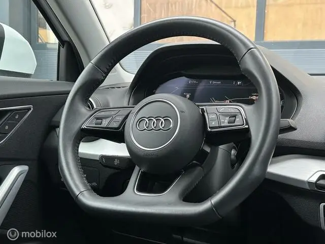 Photo 1 : Audi Q2 2019 Essence