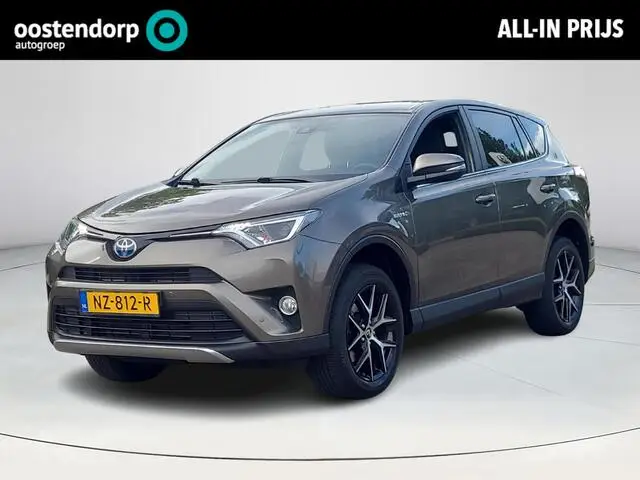 Photo 1 : Toyota Rav4 2017 Hybride