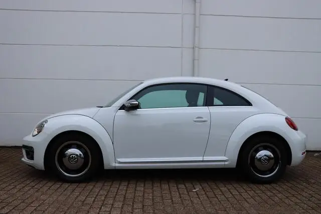 Photo 1 : Volkswagen Beetle 2018 Essence