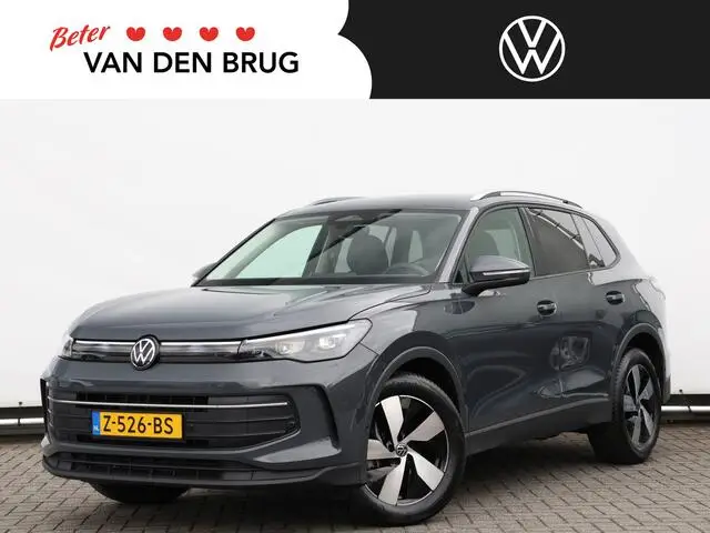 Photo 1 : Volkswagen Tiguan 2024 Essence