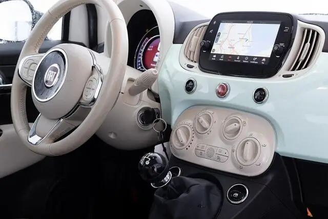 Photo 1 : Fiat 500 2019 Petrol